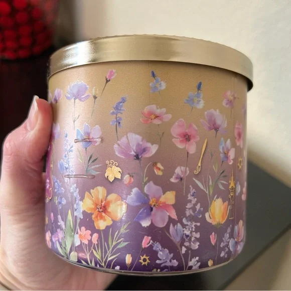 Bath & Body Works Disney Princess Rapunzel 3 Wick Candle - Picture 4 of 17